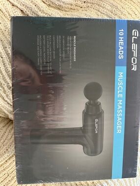 ELEFOR Muscle Massager — Black with Blue Accent